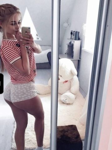 Карина Идеальная Брюнетка